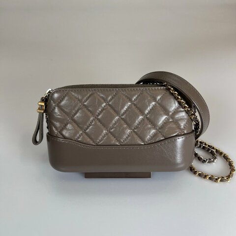 CHANEL 流浪包雙層WOC 包 MINI 大象灰 A94505/保卡款26開