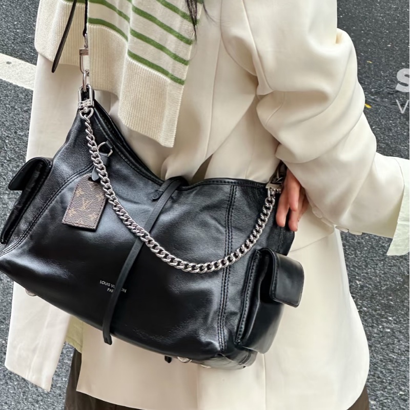 LV 黑武士大全配Louis Vuitton 黑色小羊皮 CarryAll Cargo Vibe PM 肩背包 原花拼接 M24861-4