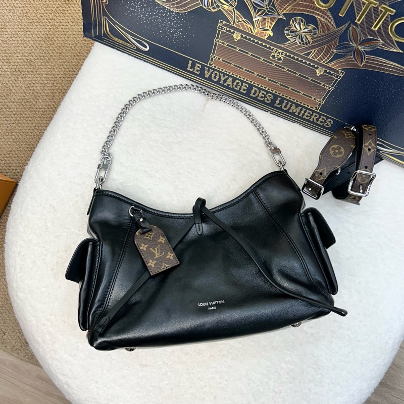LV 黑武士大全配Louis Vuitton 黑色小羊皮 CarryAll Cargo Vibe PM 肩背包 原花拼接 M24861-10