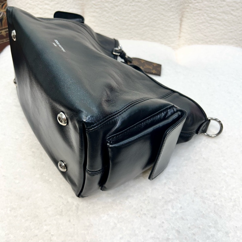 LV 黑武士大全配Louis Vuitton 黑色小羊皮 CarryAll Cargo Vibe PM 肩背包 原花拼接 M24861-19