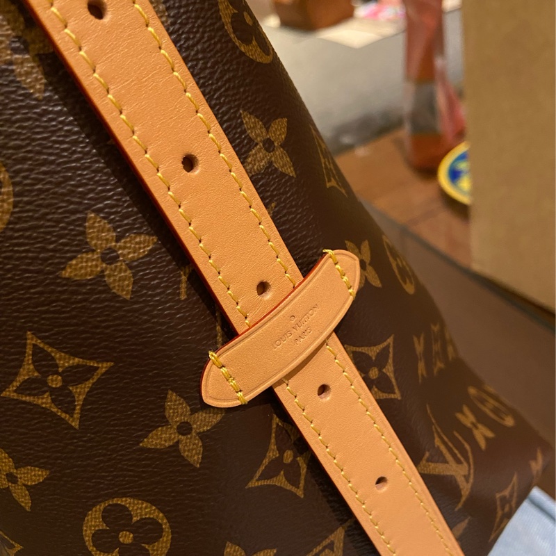 LV CarryAll MM 晶片款 98新-7
