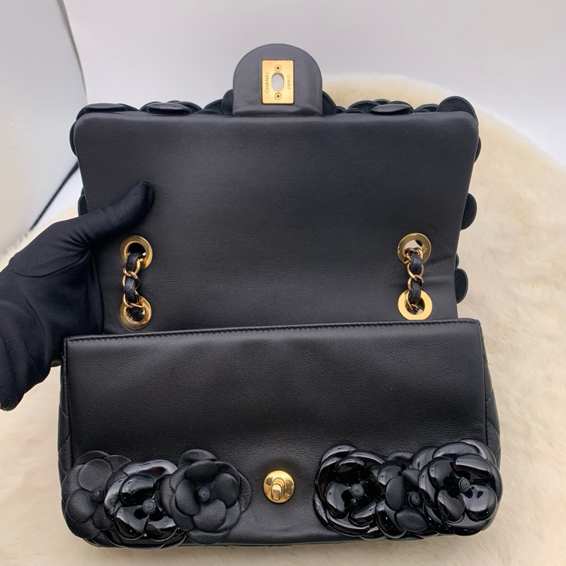 Chanel 香奈兒 黑色山茶花 手工縫製立體花瓣 限定款-6