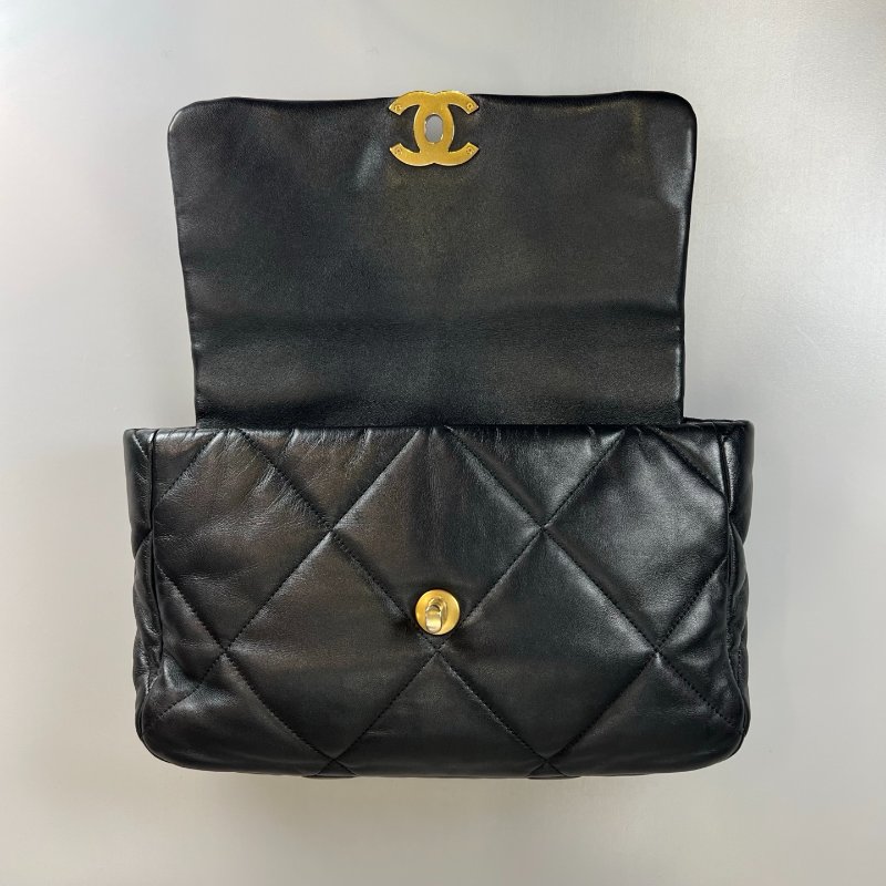CHANEL 19包 30cm 黑-5