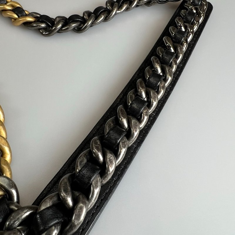 CHANEL 19包 30cm 黑-15