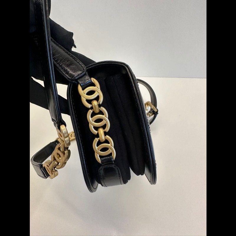Chanel 22A Flap Bag-8
