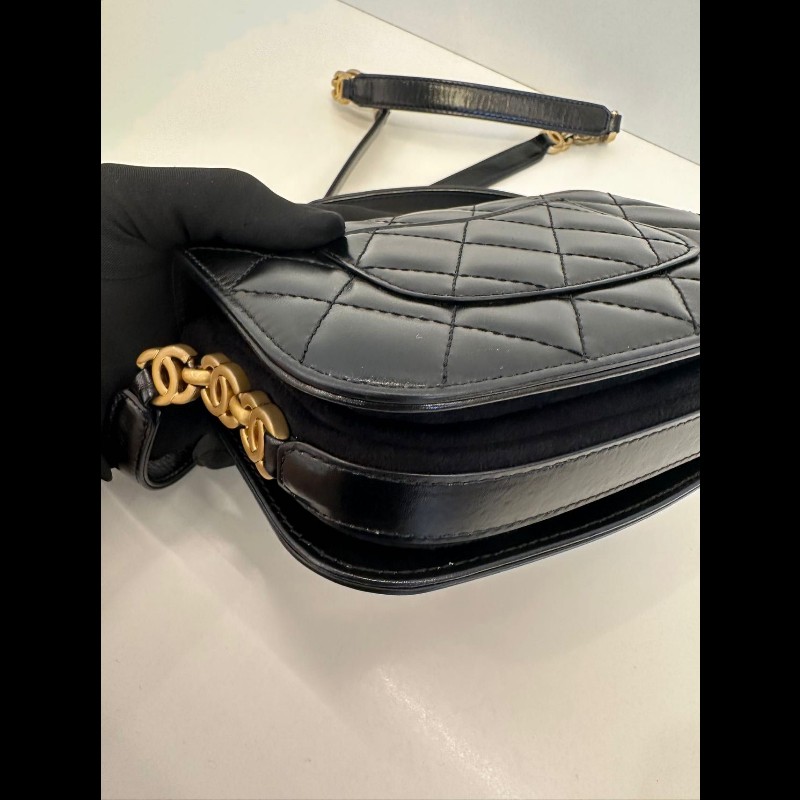 Chanel 22A Flap Bag-14