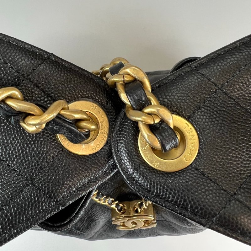 CHANEL 25 BAG 荔枝黑金 小號 AS5631/晶片款-9