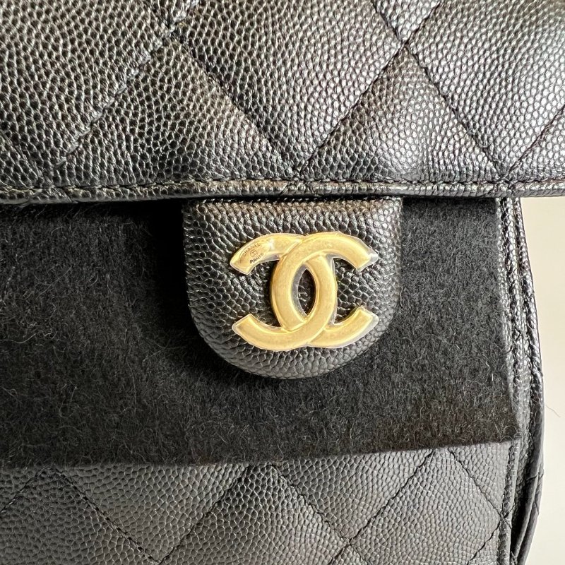 CHANEL 25 BAG 荔枝黑金 小號 AS5631/晶片款-10