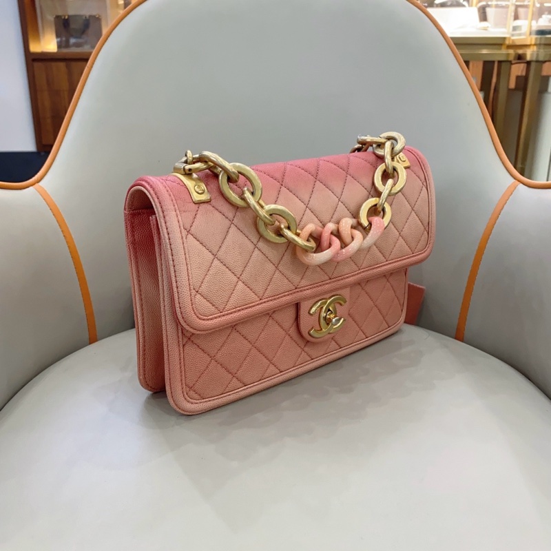 Chanel 香奈兒 漸變珊瑚粉魚子醬小牛皮cf口蓋包，正品保真-1