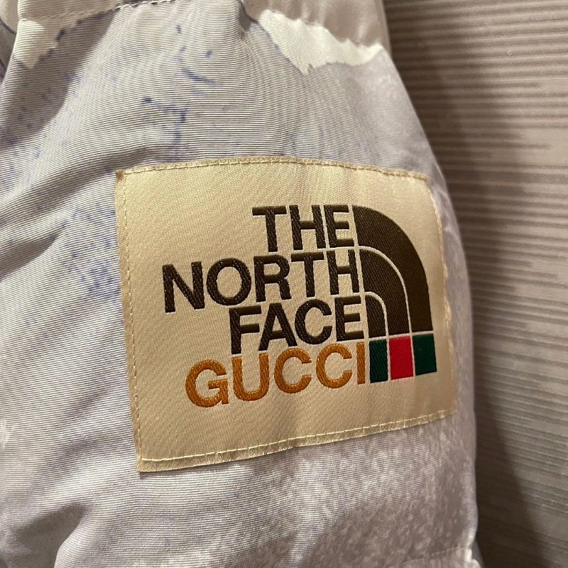 💎Han's house精品服飾💎 GUCCI 聯名 The North Face 羽絨 連帽可拆 外套 原價 95000-3