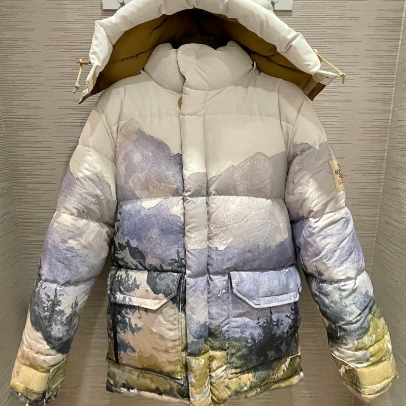💎Han's house精品服飾💎 GUCCI 聯名 The North Face 羽絨 連帽可拆 外套 原價 95000-4
