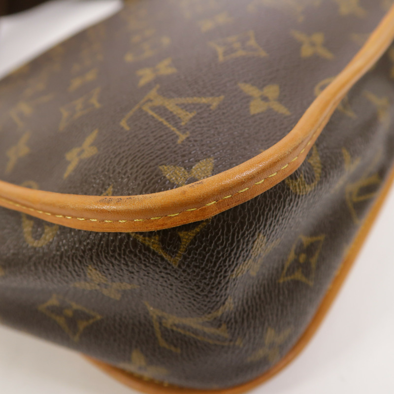 LOUIS VUITTON Monogram Bosphore PM肩背袋-11