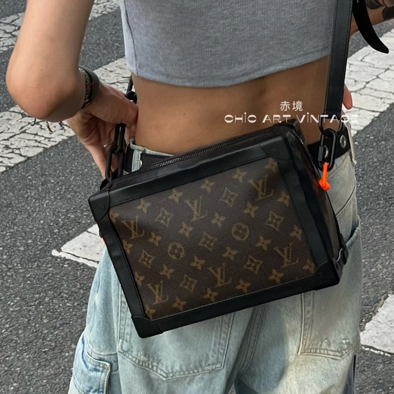 全網最低價🥰帥翻全場😎Lv路易威登老花黑邊soft trunk軟盒子單肩斜挎包-8