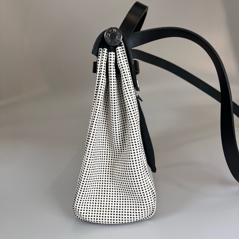 HERMES Z刻 帆布拚黑色 HERBAG 31包-2