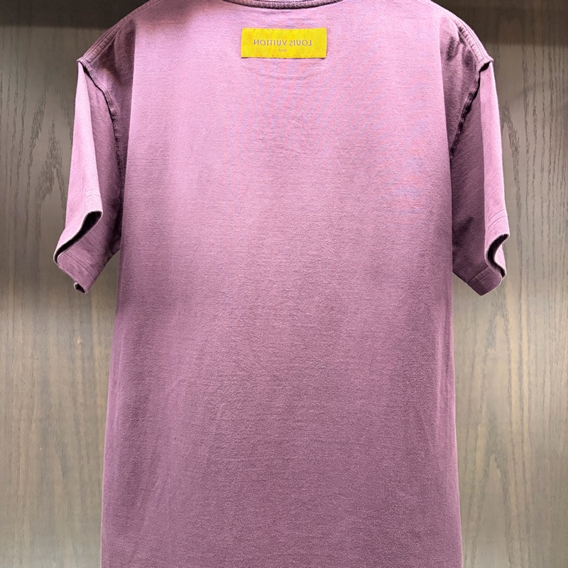 LV路易威登 LOUIS VUITTON 95新浮雕LOGO紫色S 短袖T恤-6