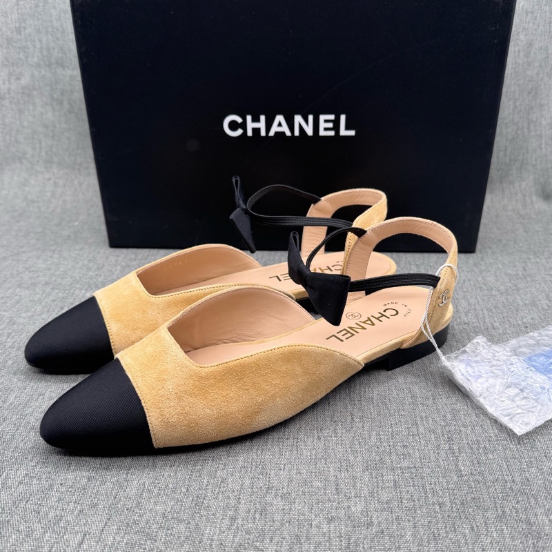 僅穿一次99新Chanel香奈兒 麂皮綁帶蝴蝶結尖頭平底鞋 37.5碼-0