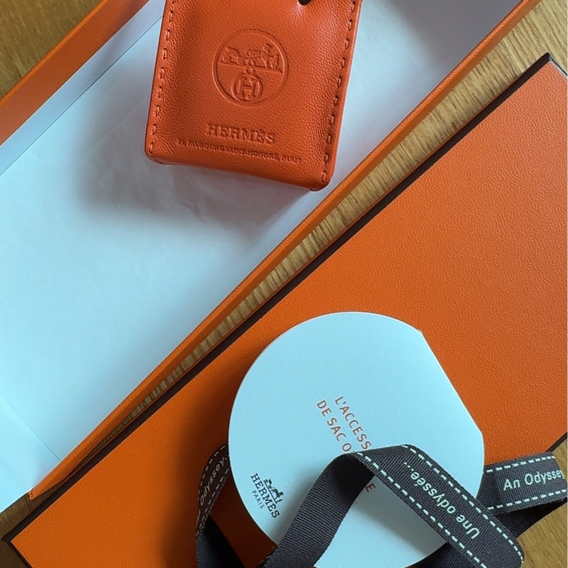 全新 愛馬仕 Hermès Orange 系列Milo 小羔羊皮皮包掛飾-1
