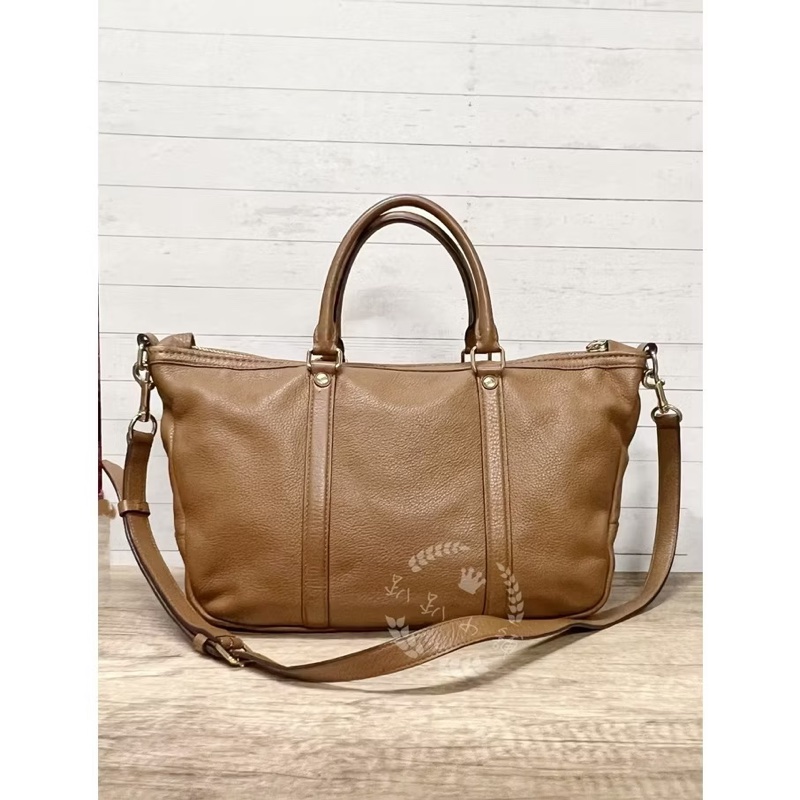 ~~趴趴小舖~~近全新正品Coach 越南製全皮革 F55662波士頓包/斜背包/托特包(2602091789)-1