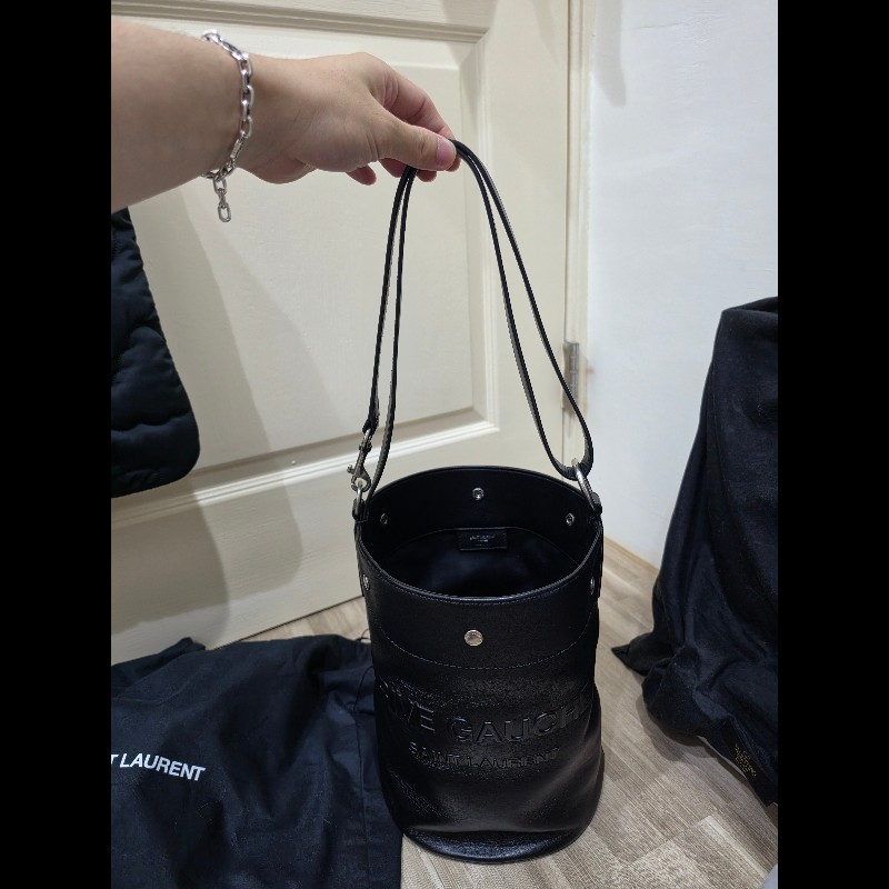 YSL Saint Laurent Rive Gauche 黑色皮革水桶包-9