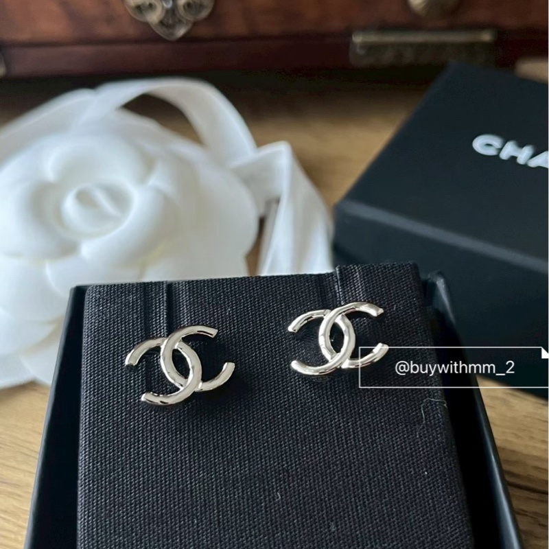現貨💎 香奈兒26P銀色雙C耳環 CC-1