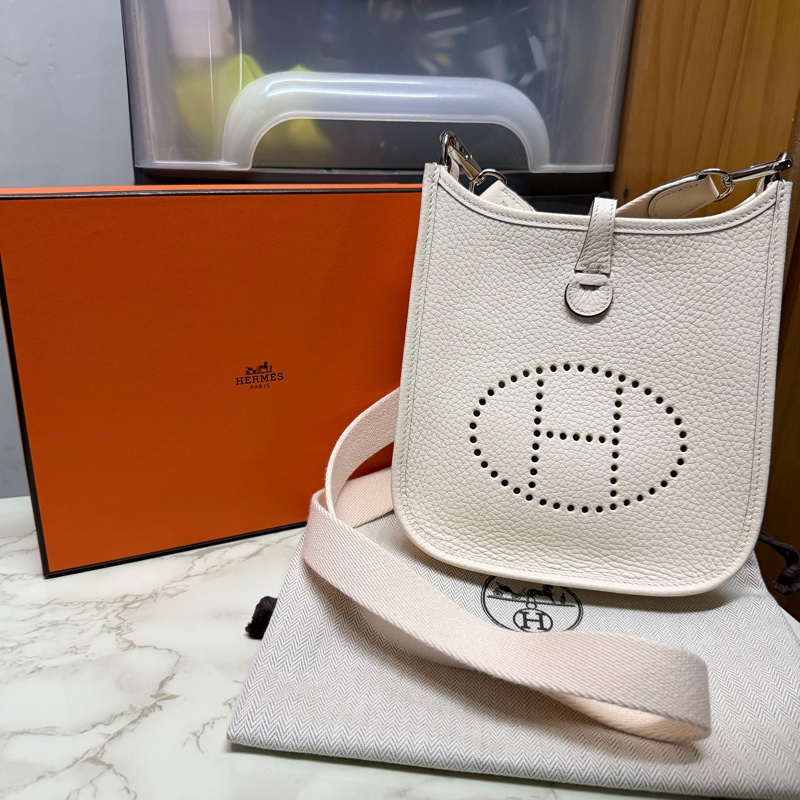 Hermès Evelyne TPM 16 Nata 奶油白 銀扣 (K刻）-0
