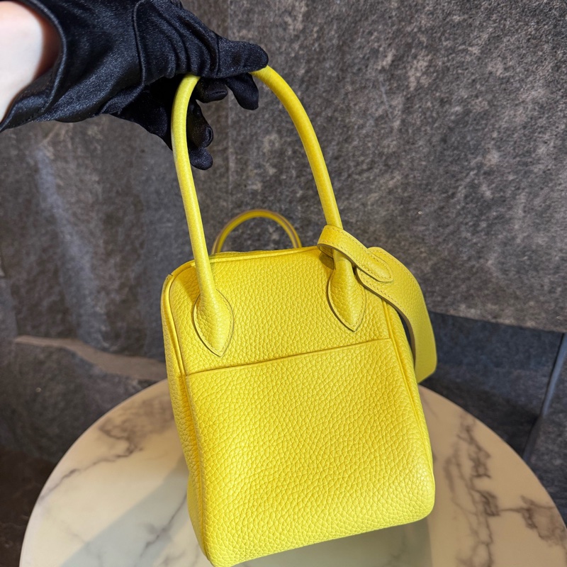99新閒置Hermes 愛馬仕 9R檸檬黃 Lindy26 TC皮 銀扣 -4