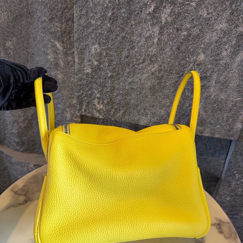 99新閒置Hermes 愛馬仕 9R檸檬黃 Lindy26 TC皮 銀扣 -10