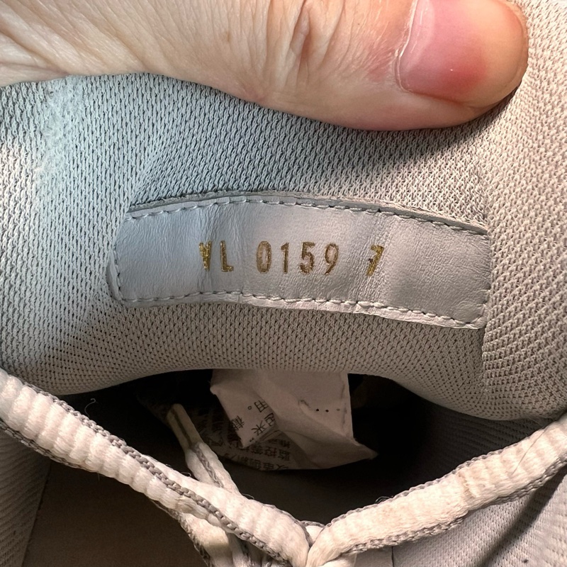 Louis Vuitton路易威登 trainer 灰白 灰色 初代 白水泥 41碼-7
