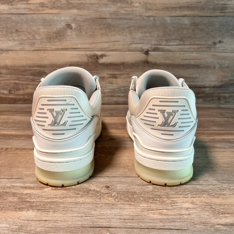 Louis Vuitton路易威登 trainer 灰白 灰色 初代 白水泥 41碼-9