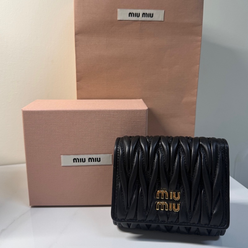 Miumiu matelasse black-0