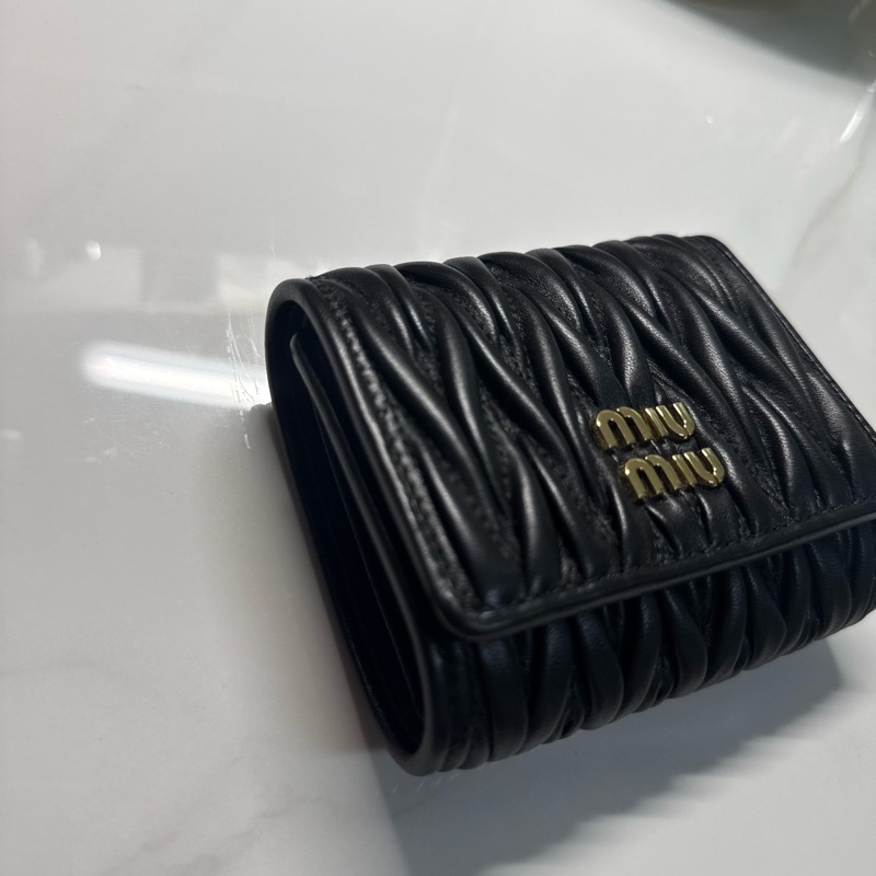 Miumiu matelasse black-8