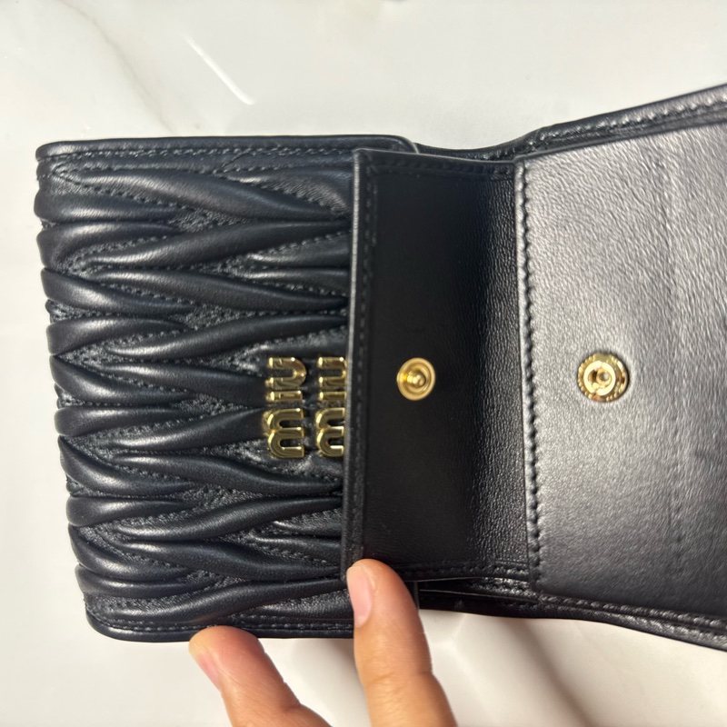 Miumiu matelasse black-14