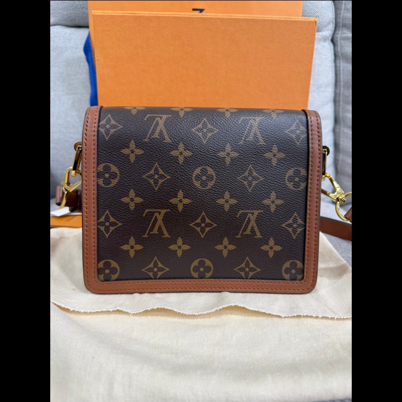 Lv雙色原花Mini dauphine 肩斜背包-2