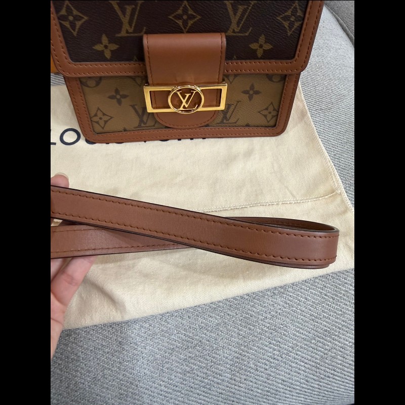 Lv雙色原花Mini dauphine 肩斜背包-23