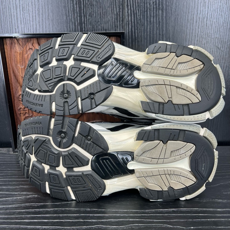 Balenciaga巴黎世家 runner 黑白 碼數 36碼-3