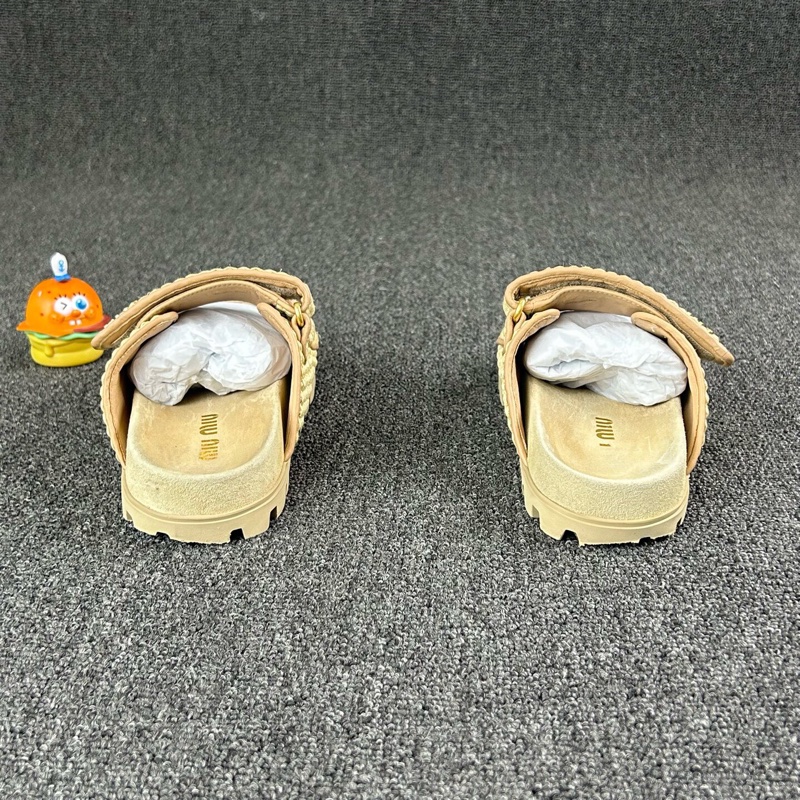 MiuMiu草编绑带凉鞋 尺码：36 码🧡-4