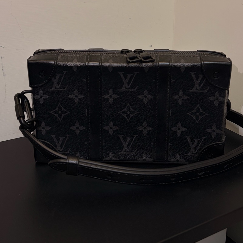 LV TRUNK斜背包 二手割愛-8