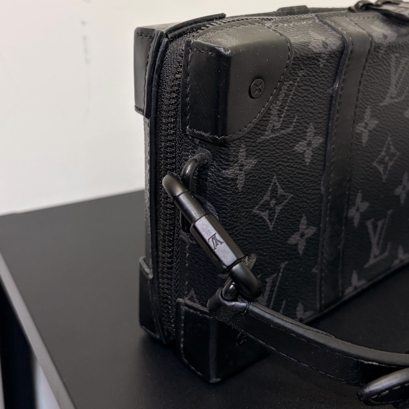 LV TRUNK斜背包 二手割愛-15