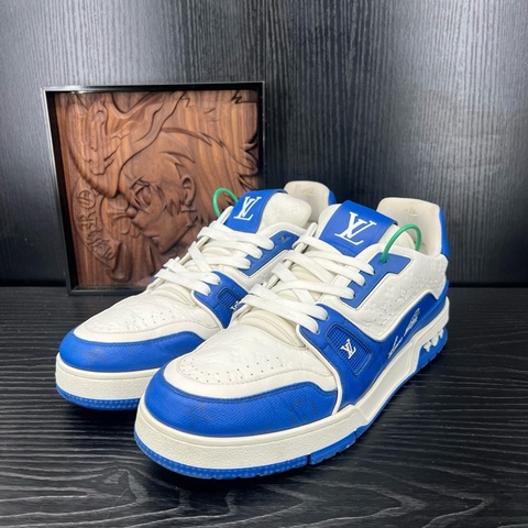 Louis Vuitton路易威登 trainer 白藍浮雕 42 碼