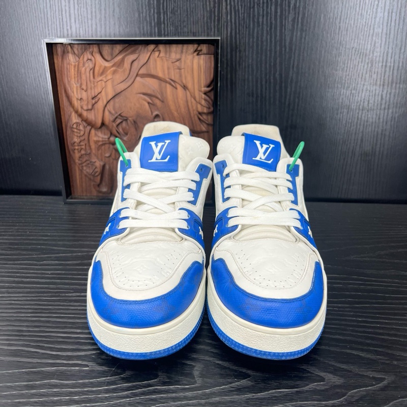 Louis Vuitton路易威登 trainer 白藍浮雕 42 碼-1