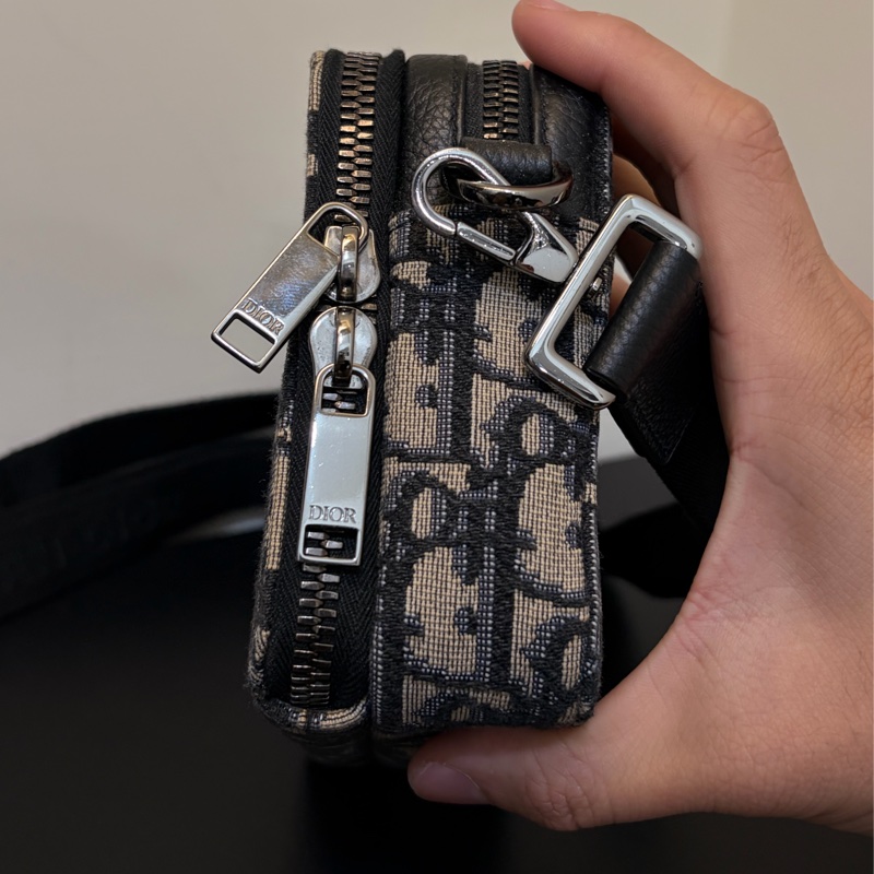 Dior 雙層斜背包 超實用 9.5成新 很少背售出-2
