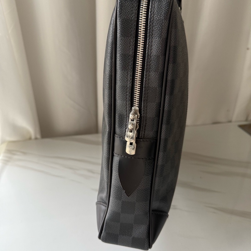 Louis Vuitton 路易威登 黑色 棋盤格 公文包 無附件-1