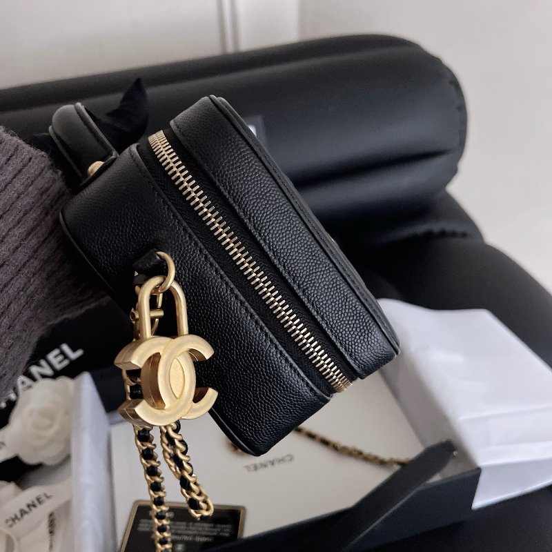 近新品 香奈兒/Chanel 黑金小號相機包 牛皮荔枝皮魚子醬-2