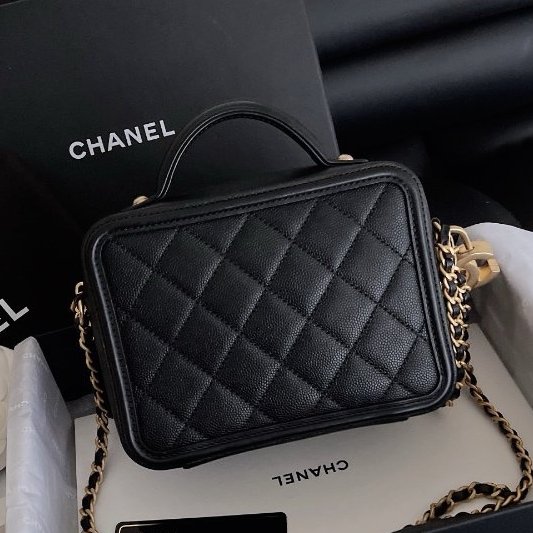 近新品 香奈兒/Chanel 黑金小號相機包 牛皮荔枝皮魚子醬-6
