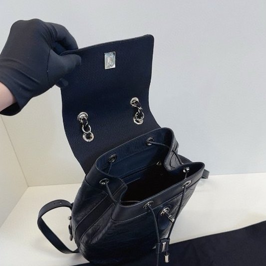 近新品 香奈兒/Chanel 黑銀油蠟皮菱格雙肩包-9