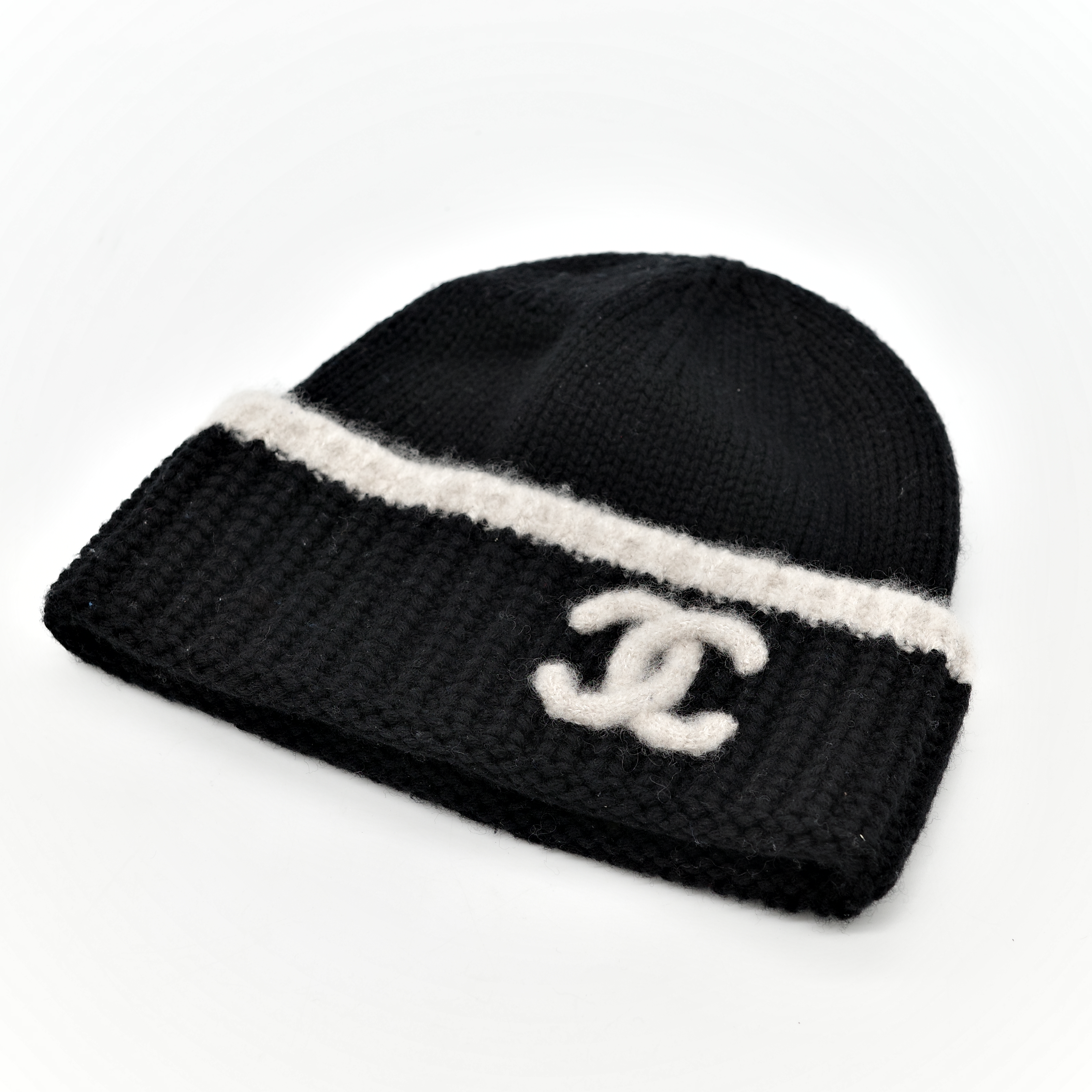 Chanel 香奈兒 黑色 羊毛 白色 Logo 毛帽-1