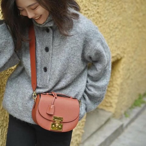 Moynat 馬鞍包 Flori 斜背包20×9×19cm 99新配件塵袋 肩帶