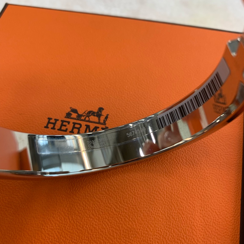 HERMES經典h黑色銀釦手環-3