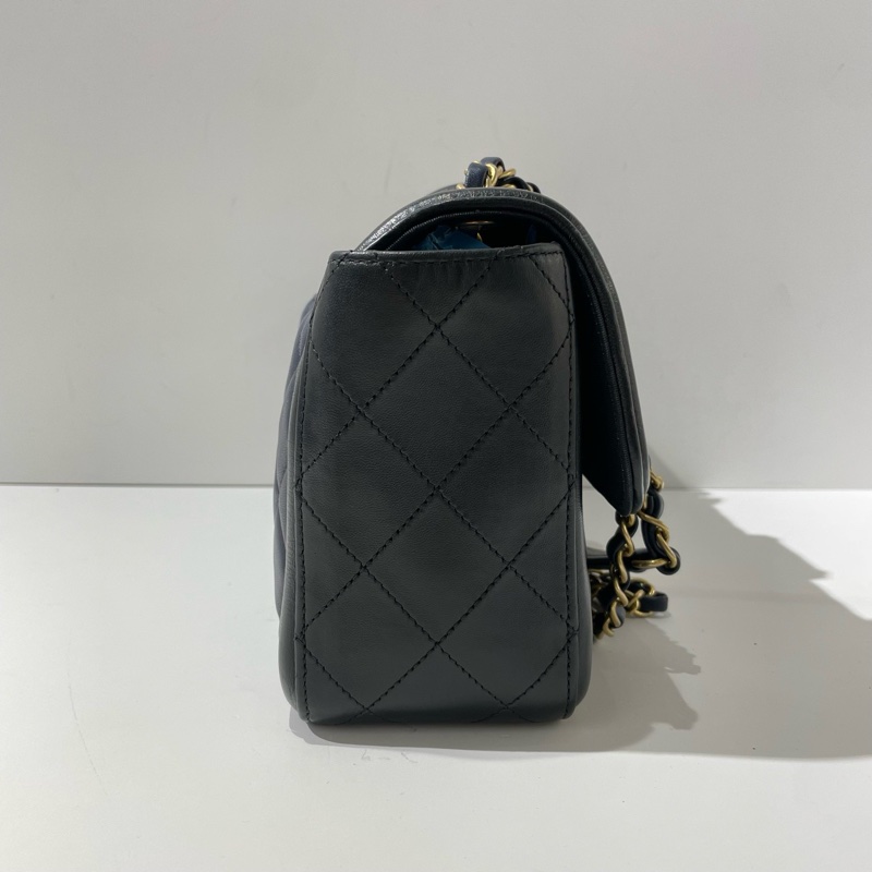 CHANEL香奈兒季節款藍黑金扣CF扣鏈條單肩斜挎包 20開 31*8*16cm🈚附件-2