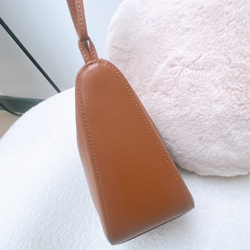 Loewe hammock mini 肩背腋下包-8